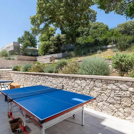 Terpsis Pool * Asgourou