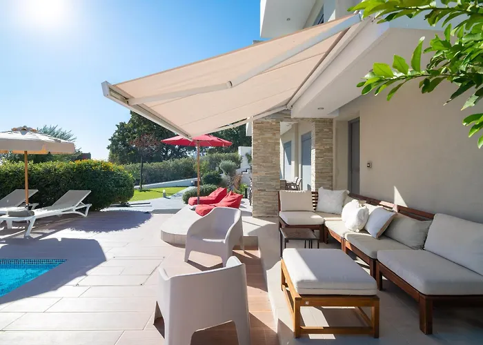 Terpsis Pool Villa Asgourou