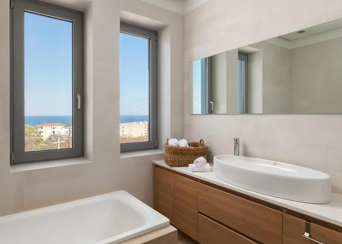 Terpsis Pool Asgourou