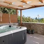 Terpsis Pool
